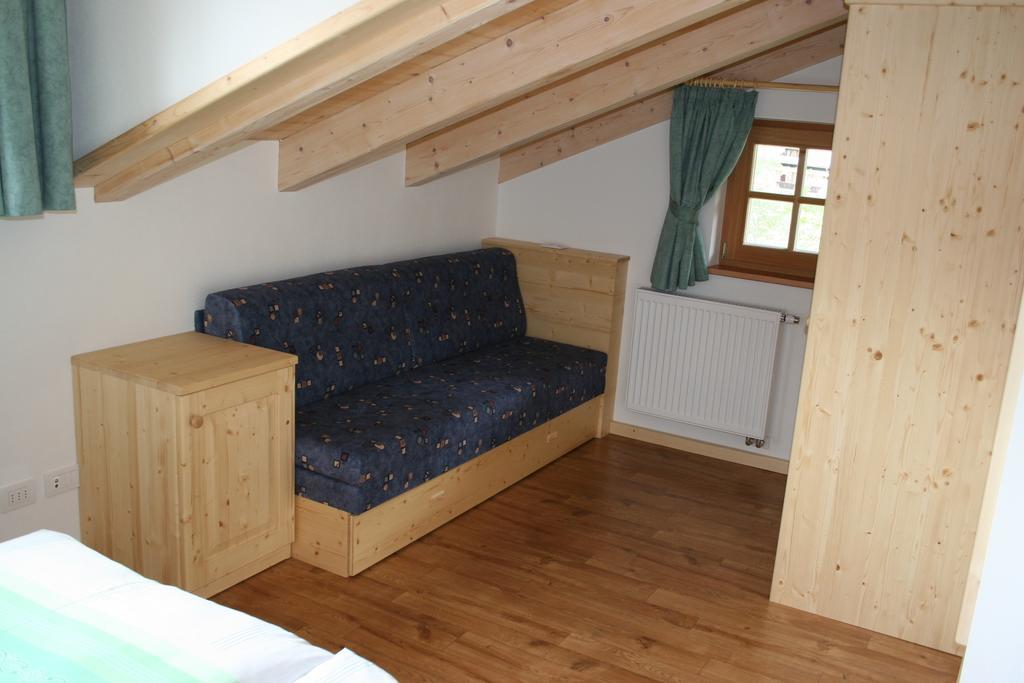 Valtnerhof Apartment San Candido Ruang foto