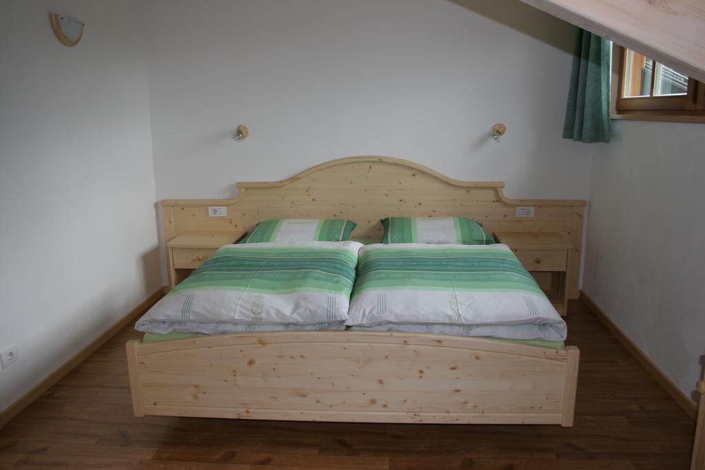 Valtnerhof Apartment San Candido Ruang foto